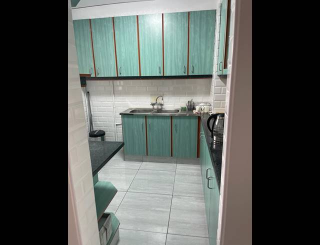 2 BEDROOM FLAT TO LET IN MORNINGSIDE